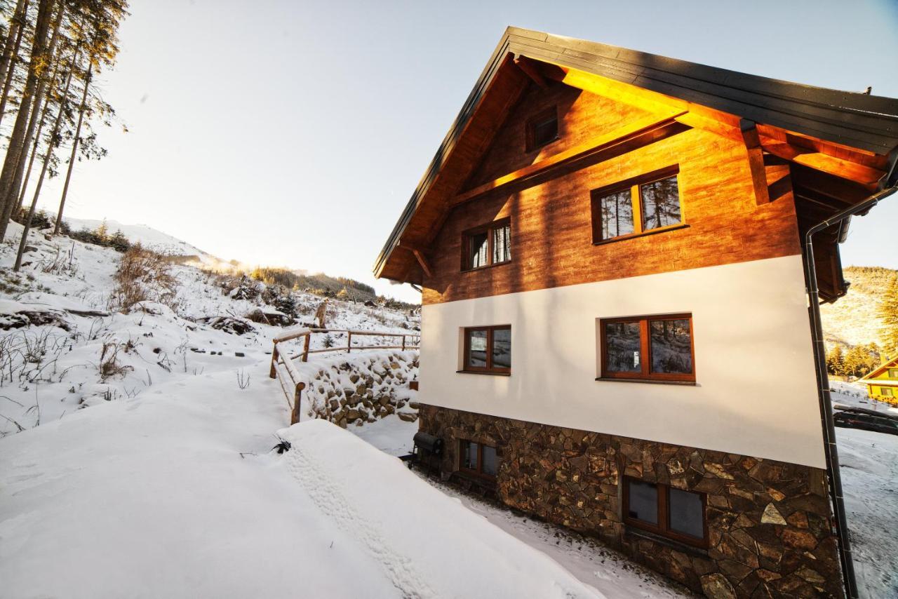 Villa Pod Hviezdami Jasna 迪马诺卡多林纳 外观 照片